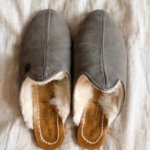 Sabah Shearling Mules - Size 43 (10-10.5)